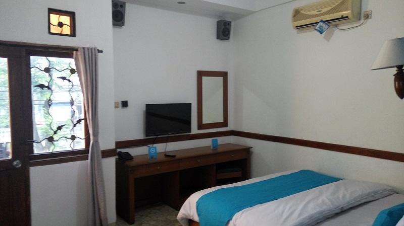 Oyo 1945 Hotel Bali Indah Бандунг Экстерьер фото